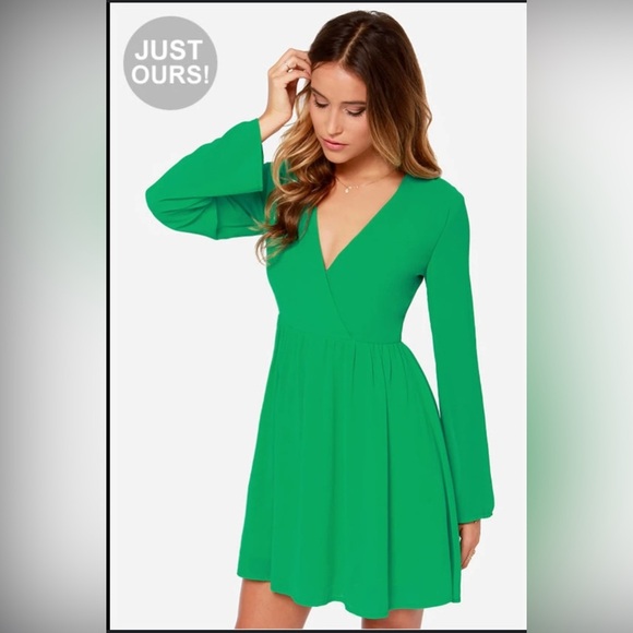 Lulu's Vibrant Green V-Neck Dress - Picture 1 of 8